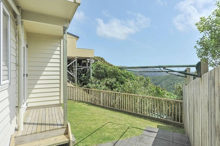 Photo of property in 42a Landsdowne Terrace, Karori, Wellington, 6012