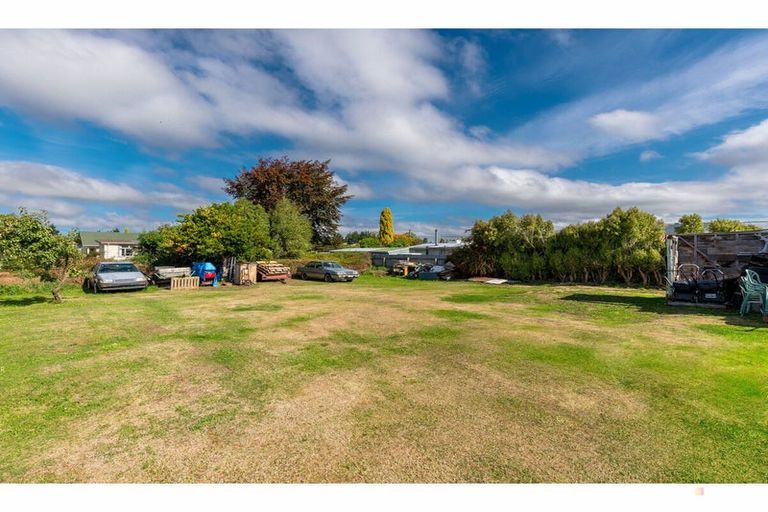 Photo of property in 15 Moorhouse Street, Waimate, 7924