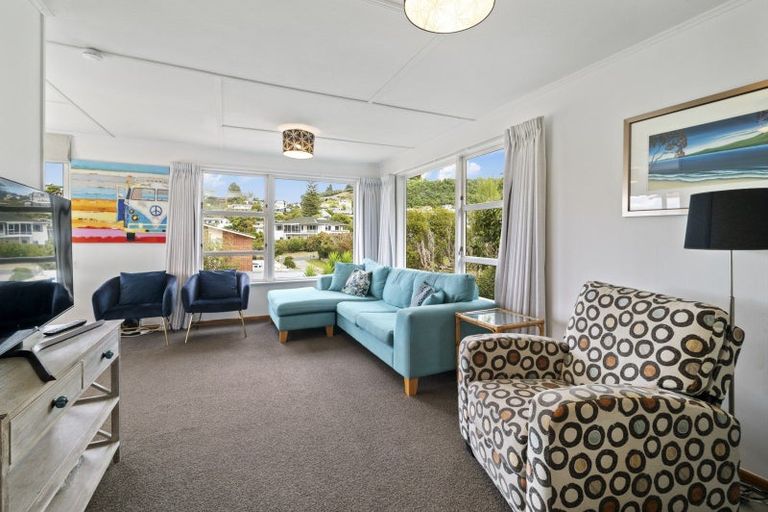 Photo of property in 11 Alberta Street, Acacia Bay, Taupo, 3330