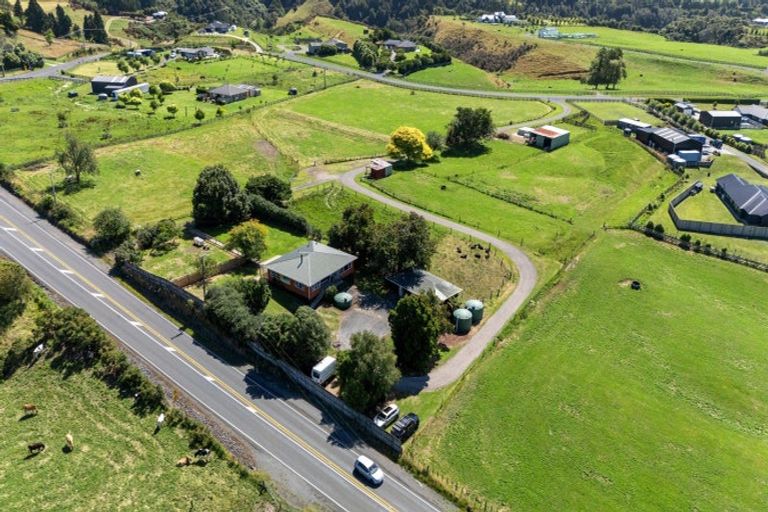 Photo of property in 4 Betty May Drive, Pyes Pa, Tauranga, 3173