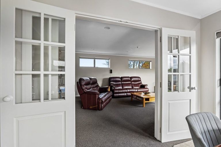 Photo of property in 69 Murray Avenue, Hawera, 4610