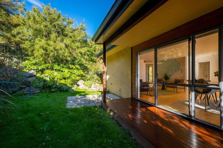 Photo of property in 7 Garin Heights, Atawhai, Nelson, 7010