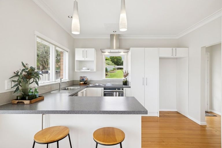 Photo of property in 4 Laurelwood Avenue, Pukekohe, 2120