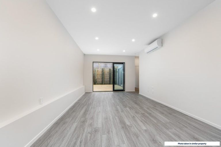 Photo of property in 29 Puwha Street, Massey, Auckland, 0614