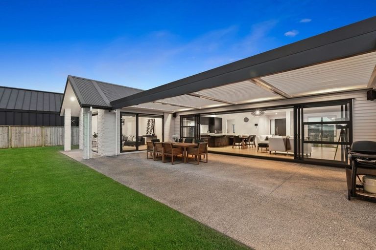 Photo of property in 35 Roy Hilton Drive, Flagstaff, Hamilton, 3210