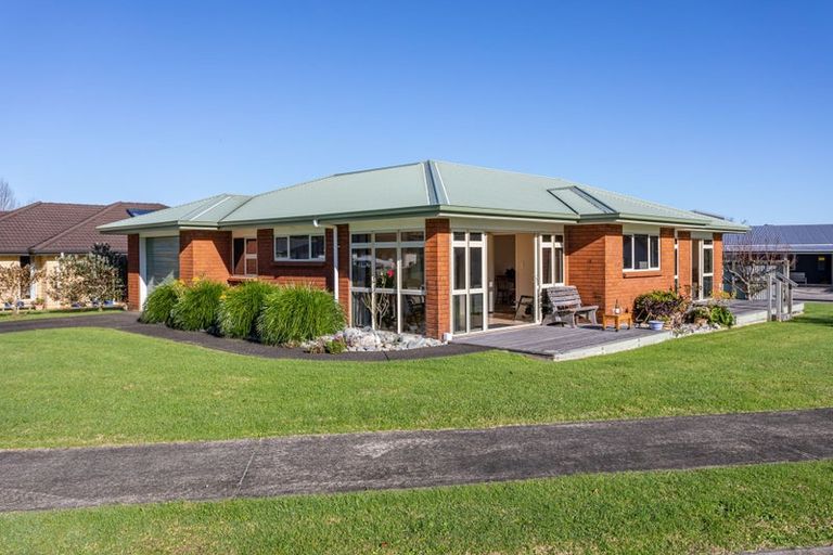 Photo of property in 48 Greenhills Drive, Coromandel, 3506