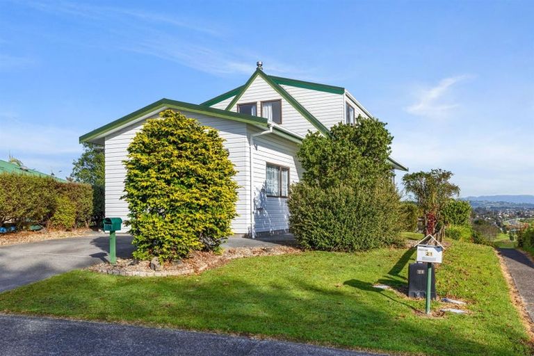 Photo of property in 19a Philomel Crest, Welcome Bay, Tauranga, 3112