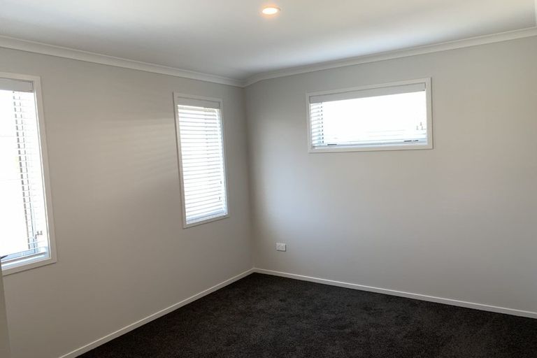 Photo of property in 180 Te Okuroa Drive, Papamoa, 3118