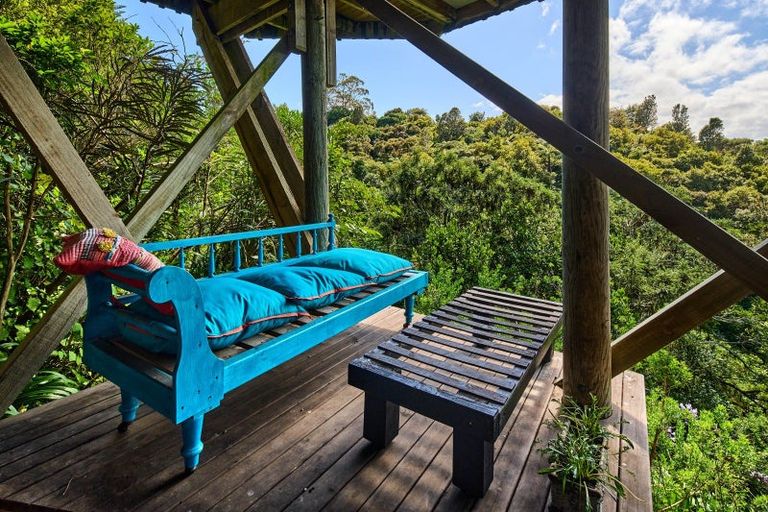 Photo of property in 19 Palm Grove, Belmont, Lower Hutt, 5010