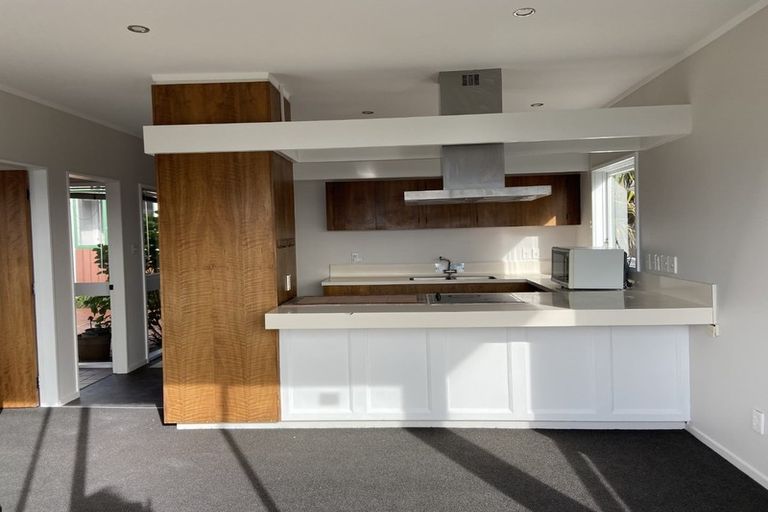 Photo of property in 8 Nagpur Terrace, Broadmeadows, Wellington, 6035