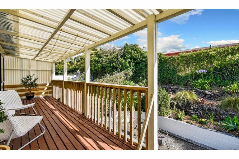 Photo of property in 1/14 Mcdonald Crescent, Mount Wellington, Auckland, 1060