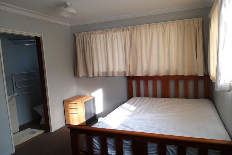 Photo of property in 1 Rountree Street, Upper Riccarton, Christchurch, 8041