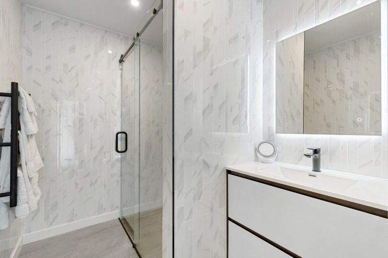 Photo of property in 3 Panorama Place, Queenstown, 9300