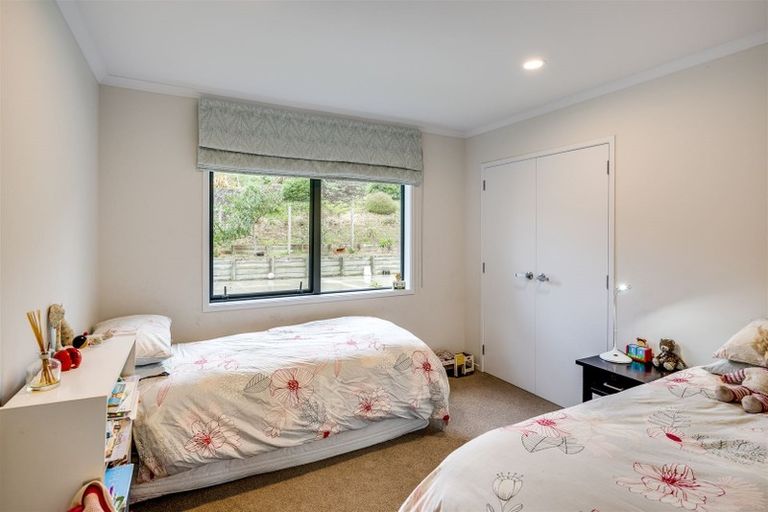 Photo of property in 94 Avery Road, Eskdale, Napier, 4182