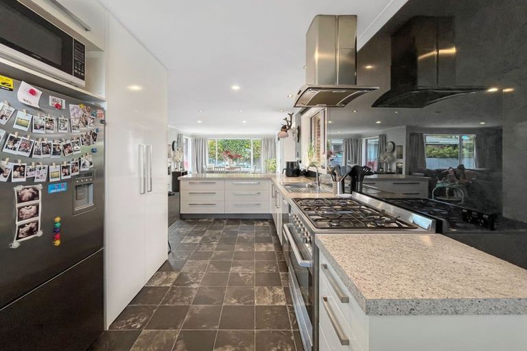 Photo of property in 21 Shearer Avenue, Papanui, Christchurch, 8052