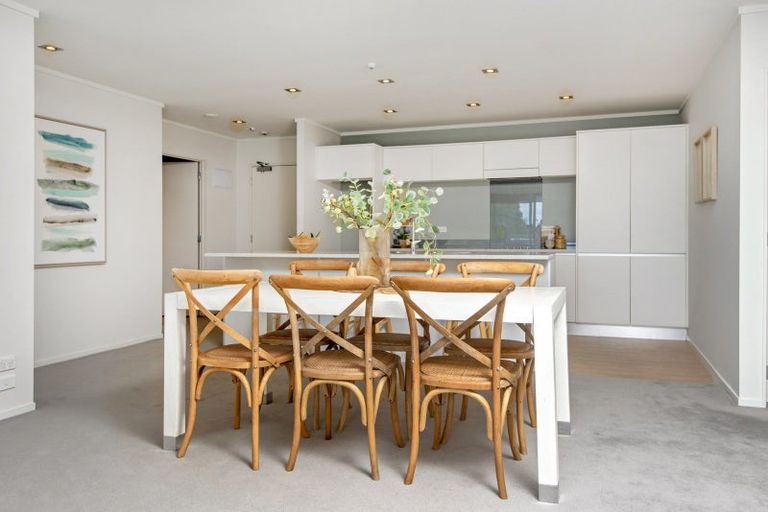 Photo of property in Quayside Apartments, 304/11 George Street, Whakatane, 3120