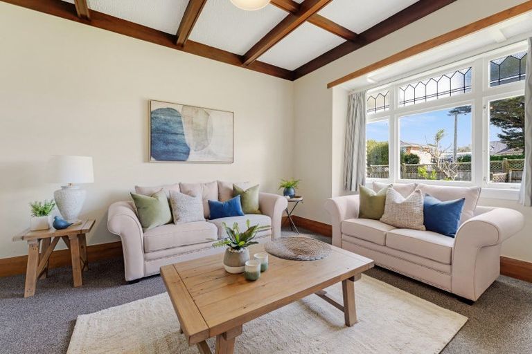 Photo of property in 49 Tawa Road, One Tree Hill, Auckland, 1061