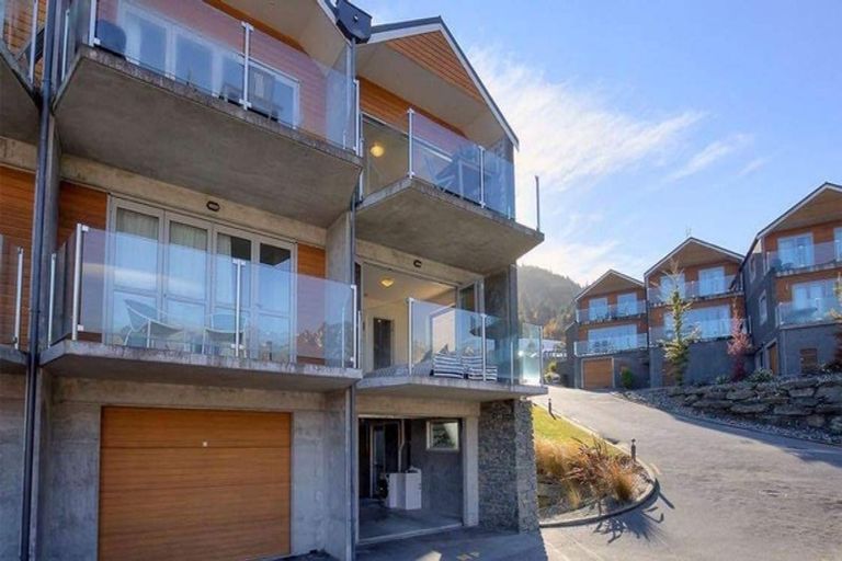 Photo of property in Breakfree Alpine Village, 23/643 Frankton Road, Queenstown, 9300