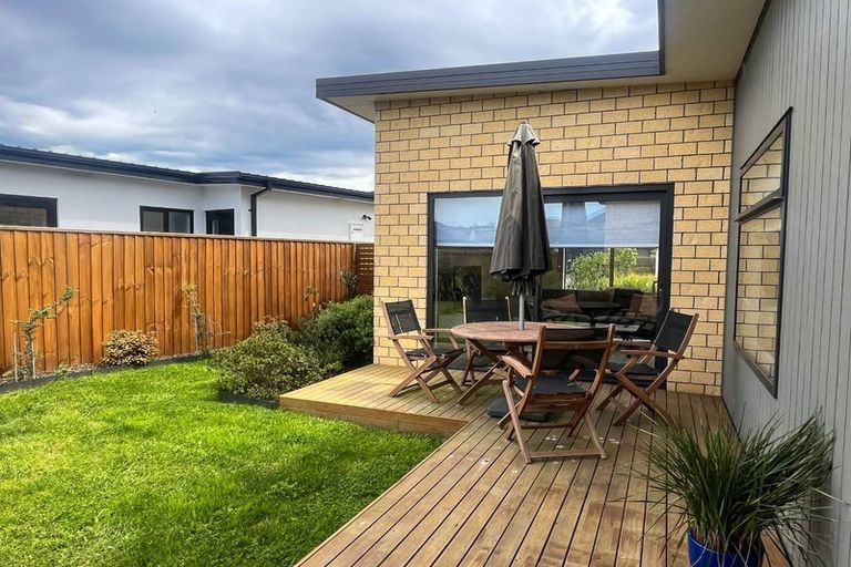 Photo of property in 5 Ruston Lane, Halswell, Christchurch, 8025