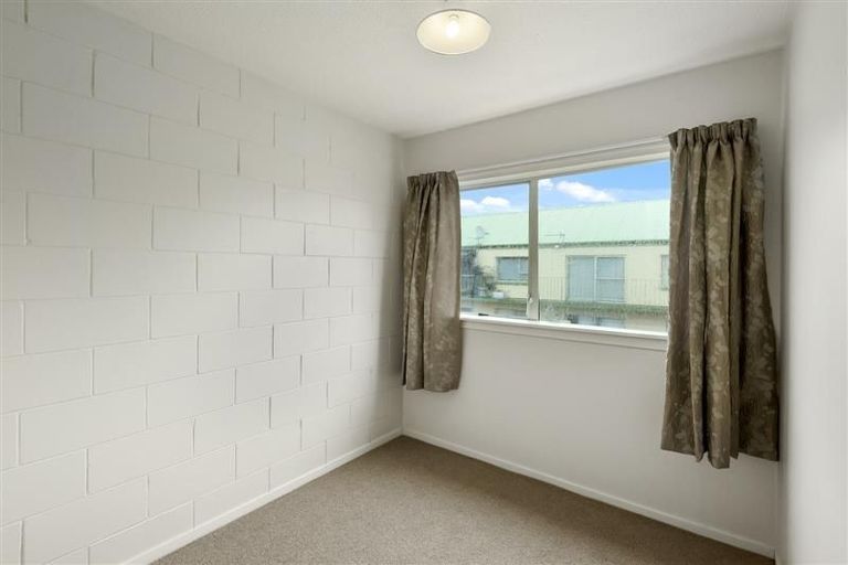 Photo of property in 3/93 Racecourse Road, Sockburn, Christchurch, 8042