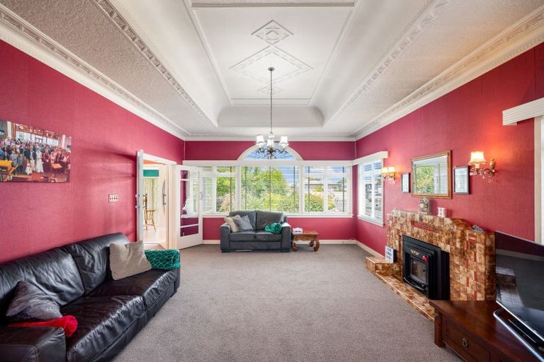 Photo of property in 1202a Heretaunga Street East, Parkvale, Hastings, 4122