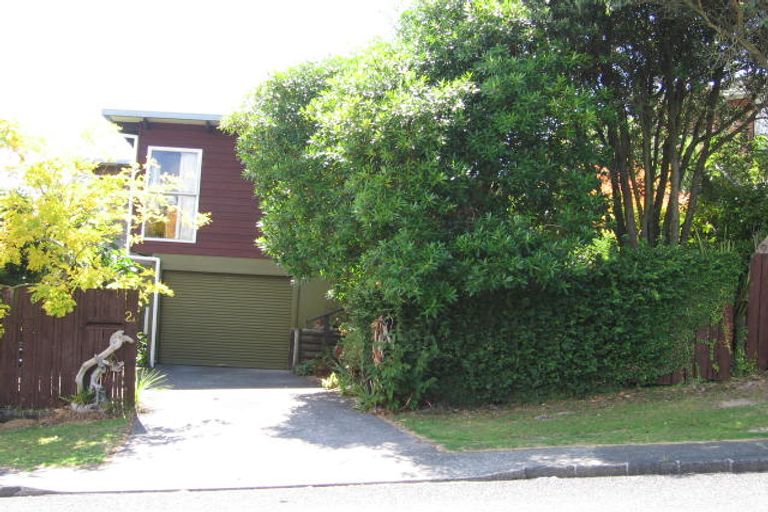 Photo of property in 1/2 Danbury Drive, Torbay, Auckland, 0630