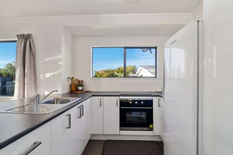 Photo of property in 41c Kawaha Point Road, Fairy Springs, Rotorua, 3015