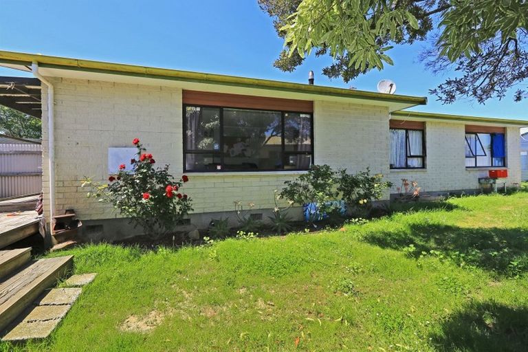 Photo of property in 225 Flaxmere Avenue, Flaxmere, Hastings, 4120