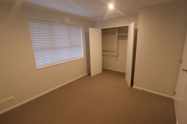 Photo of property in 63 Mackay Drive, Greenhithe, Auckland, 0632