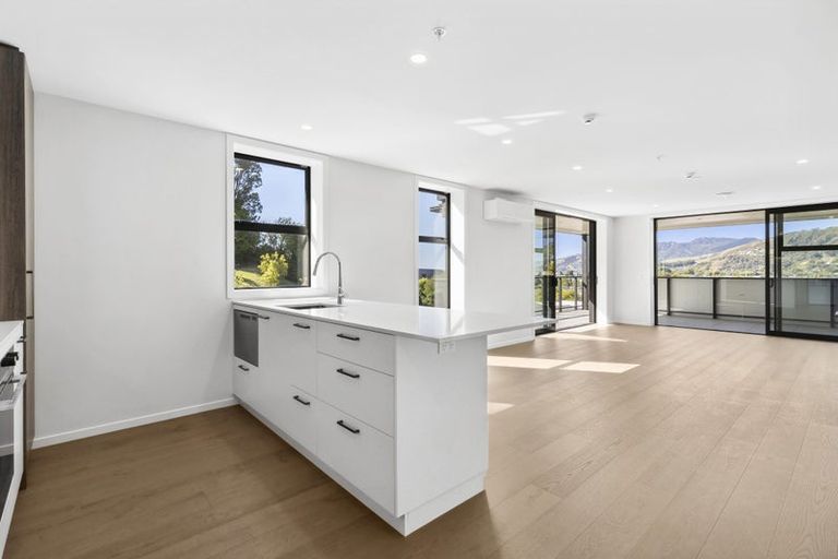 Photo of property in 71 Haven Road, Nelson, 7010