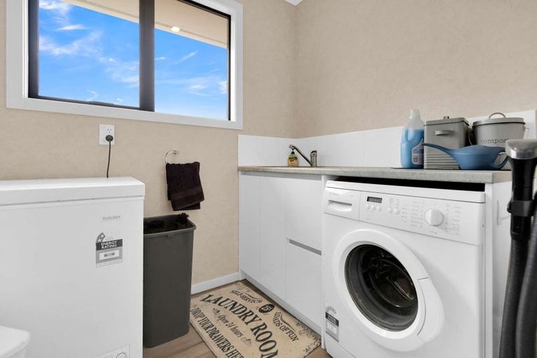 Photo of property in 3 Harbour Lights Terrace, Whitianga, 3592