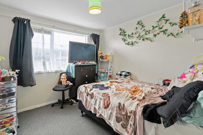 Photo of property in 54 Lauder Crescent, Heidelberg, Invercargill, 9812