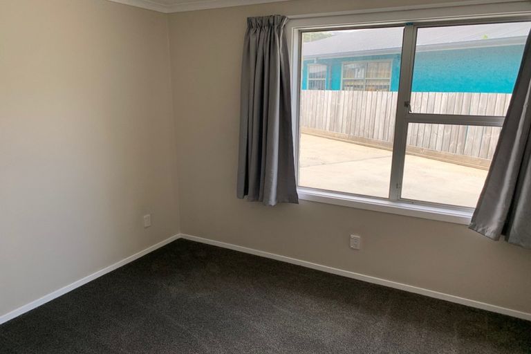 Photo of property in 60 Amohia Street, Paraparaumu, 5032