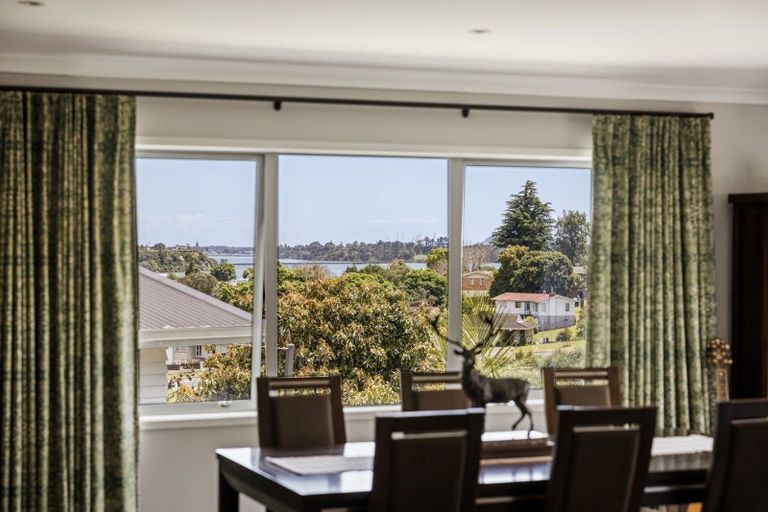 Photo of property in 31 Bayvista Close, Welcome Bay, Tauranga, 3112