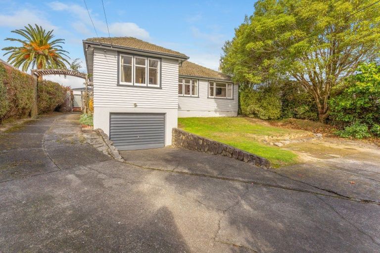 Photo of property in 28 Hudson Avenue, Ebdentown, Upper Hutt, 5018