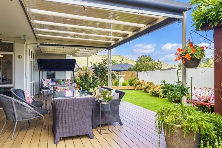 Photo of property in 33 Pinotage Drive, Greenmeadows, Napier, 4112