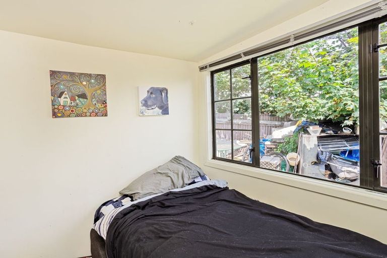 Photo of property in 3 Morton Street, Tuatapere, 9620