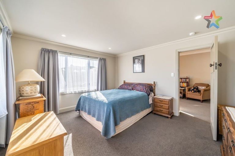 Photo of property in 232 Major Drive, Kelson, Lower Hutt, 5010