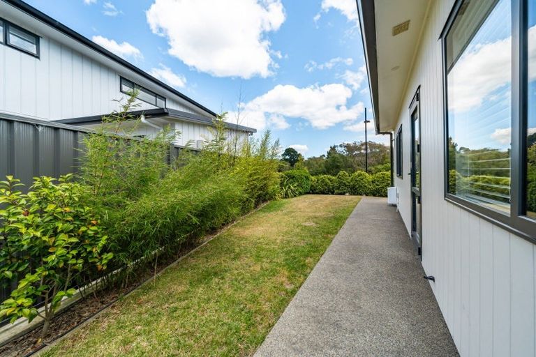Photo of property in 6 Pateke Drive, Kenepuru, Porirua, 5022