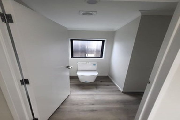 Photo of property in 8/26 Pah Road, Papatoetoe, Auckland, 2025