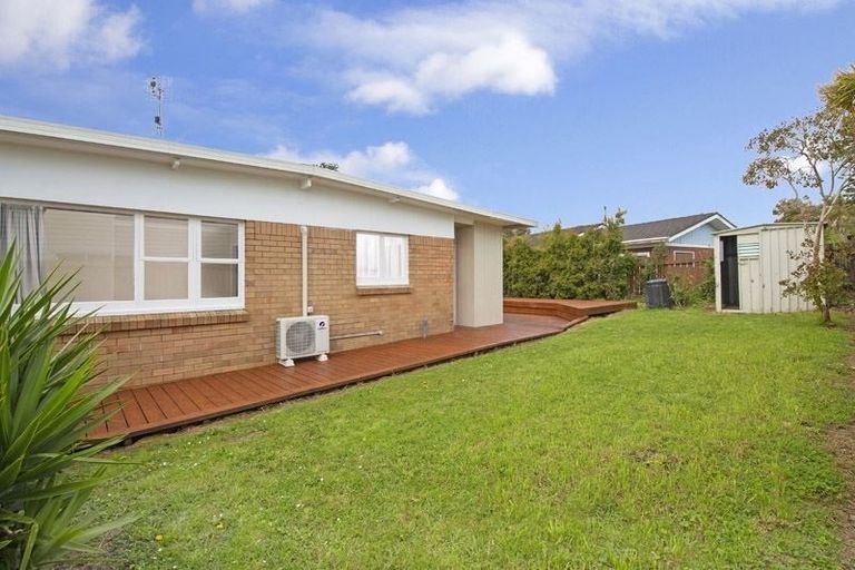 Photo of property in 1/33 Rodney Street, Howick, Auckland, 2014