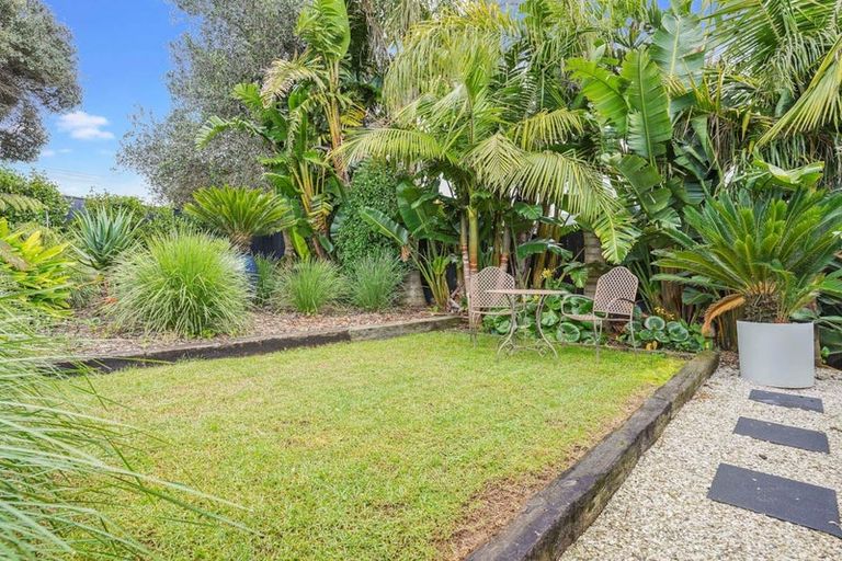 Photo of property in 9 Wynona Close, Albany, Auckland, 0632