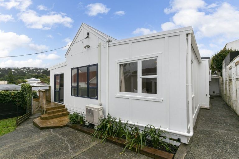 Photo of property in 185 Rintoul Street, Berhampore, Wellington, 6023