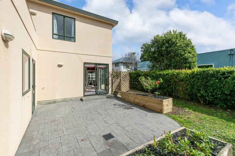 Photo of property in 5 Troy Street, Kilbirnie, Wellington, 6022