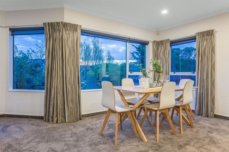 Photo of property in 44 Sailmaker Close, Whitby, Porirua, 5024