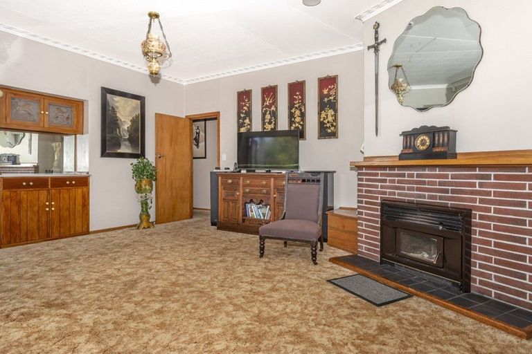 Photo of property in 15 Ioapa Road, Te Karaka, 4022