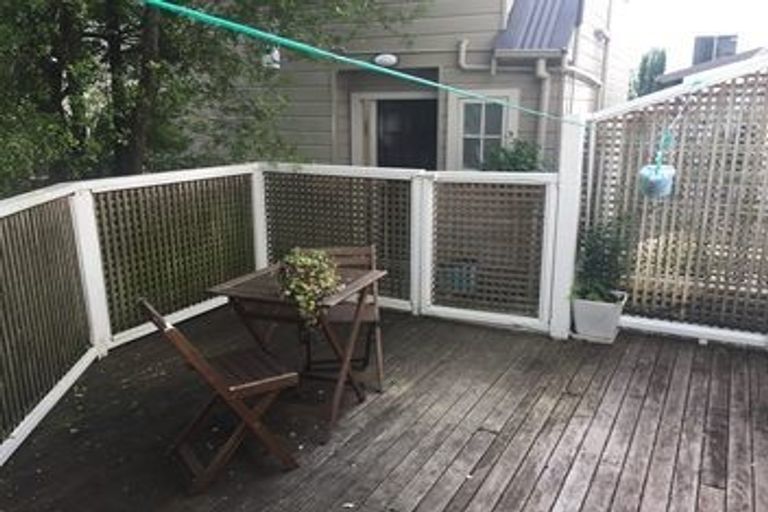 Photo of property in 323b Mount Eden Road, Mount Eden, Auckland, 1024