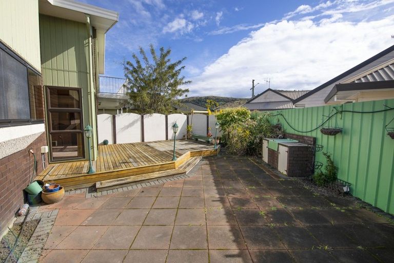 Photo of property in 341 Church Road, Greenmeadows, Napier, 4112