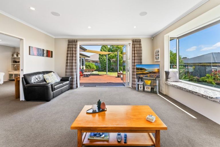 Photo of property in 6 Joyce Place, Richmond, 7020