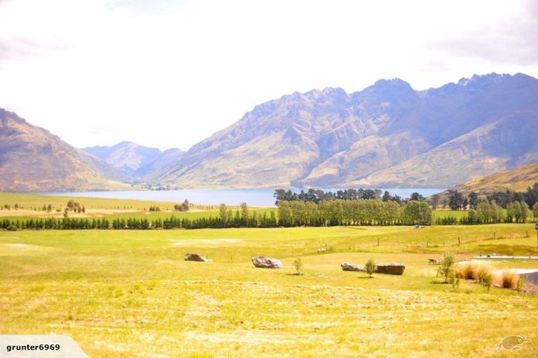 Photo of property in 12 Brett Lane, Jacks Point, Queenstown, 9371